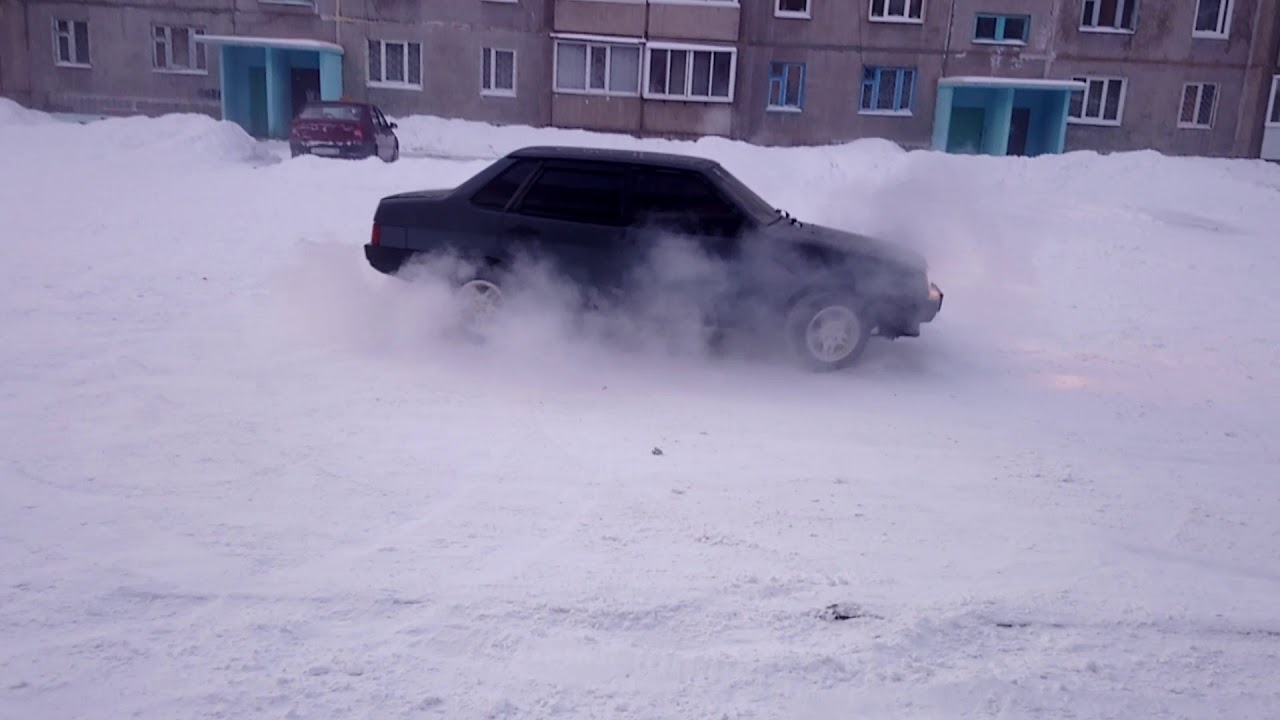 Дрифт передний привод. - YouTube