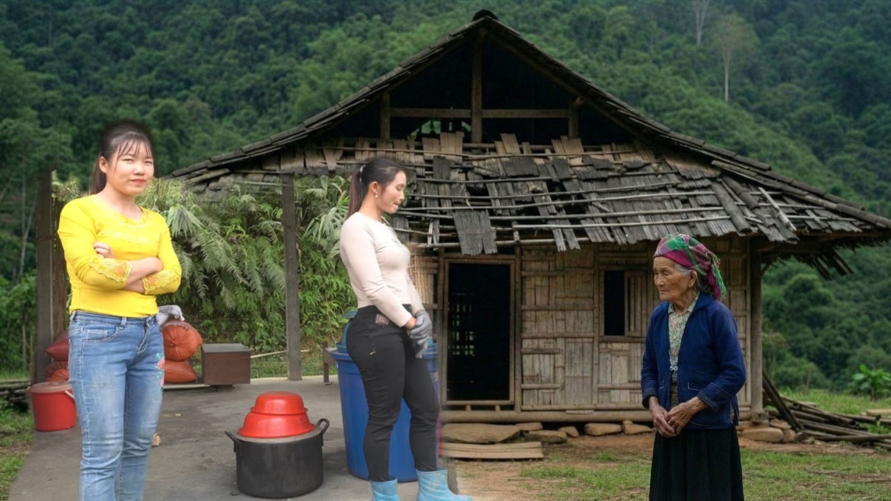 Two Talented Girl help a single elderly woman REVIVES a 100-Year-Old Wooden House - Shocked Everyone