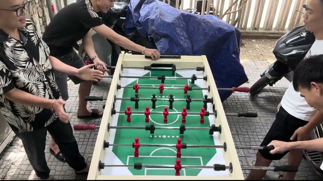 Chơi Bàn Bi Lắc – Đá Vui, Ra Tông Căng, Cười Té Ghế Cùng Anh Em!