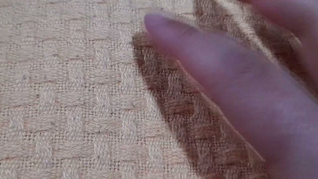 asmr caseiro- scratching e sons de boca #asmr