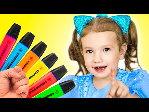 Pretende jugar con su Magic Pen - El niño preescolar aprende color