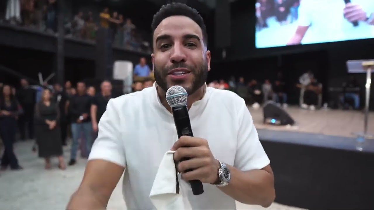 ESTA MENINA VOLTOU A ANDAR! - Pr Leonardo Sale