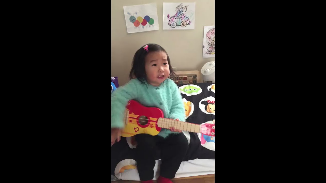 video phone beyonce mp3 Abc song by Alice | ร้องเพลง abc เล่น Ukulele | 2 years old