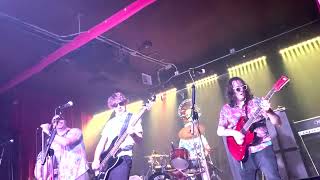 The Super Gimmes Arlenes Grocery 12 - Superstar