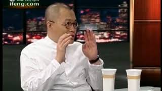 《锵锵三人行》20100428 梁文道:社会造成大学生“幼童化”(王蒙 梁文道)