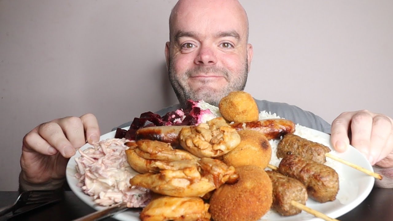 Left over bbq. Uk mukbang 