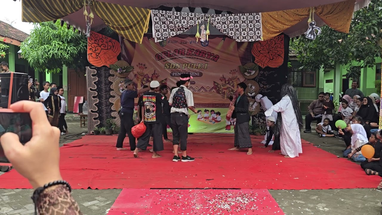 Tampilan Parodi Gus Pudin SDN PULE 1 KANDAT 