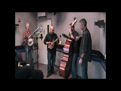 Frank Solivan & Dirty Kitchen "Deconstruct" A Bluegrass Tune