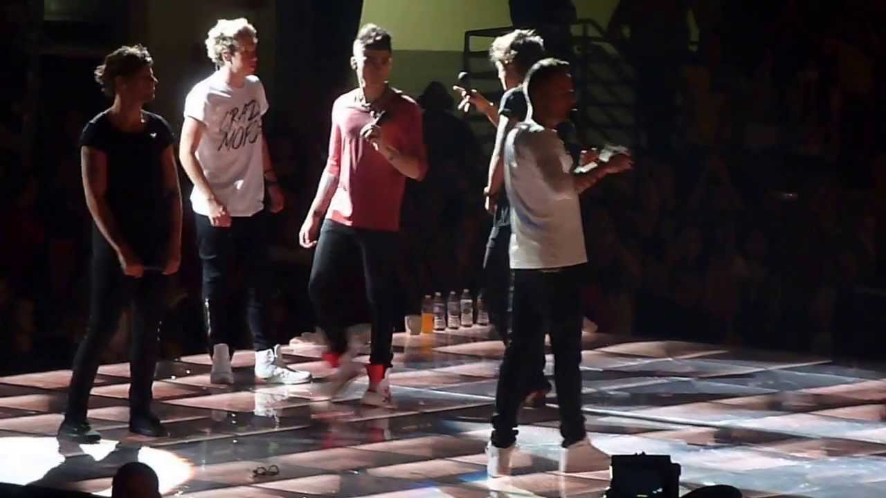 One Direction - Twitter Questions (Raleigh, NC)