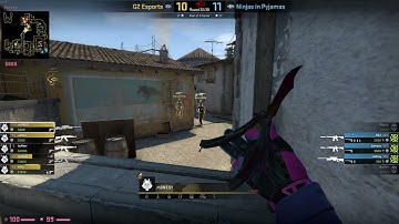 m0NESY floating bug on banana