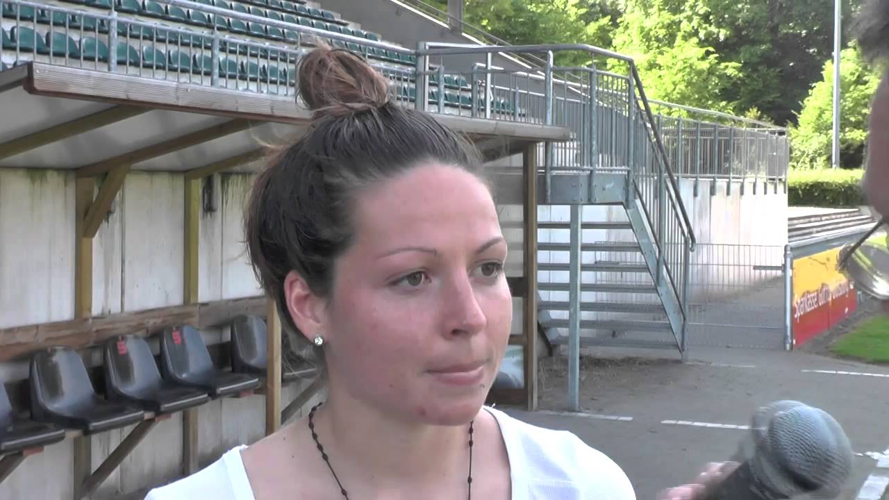 Vanessa Bernauer nach das Spiel Duisburg-Cloppenburg auf 04.05.2014