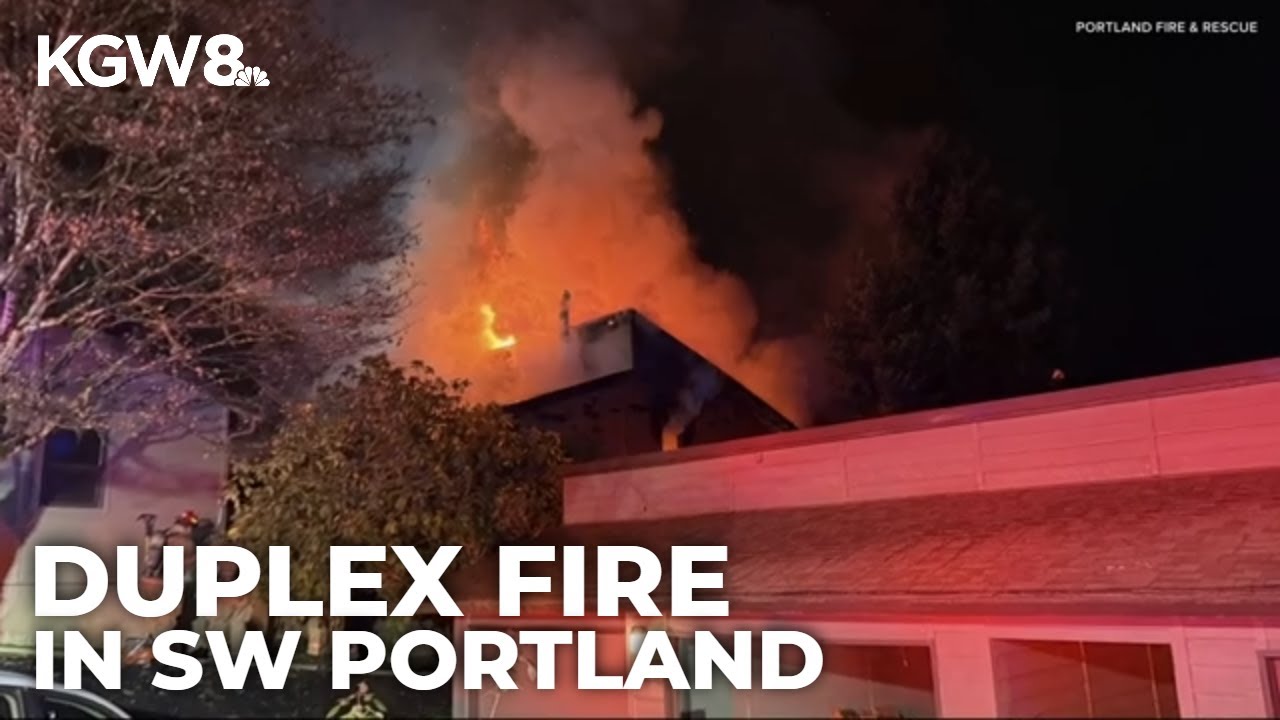 Firefighters extinguish duplex fire in Southwest Portland - YouTube