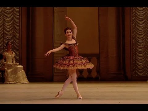 Capa de Paquita 4th variation -- with 4 stunning dancers