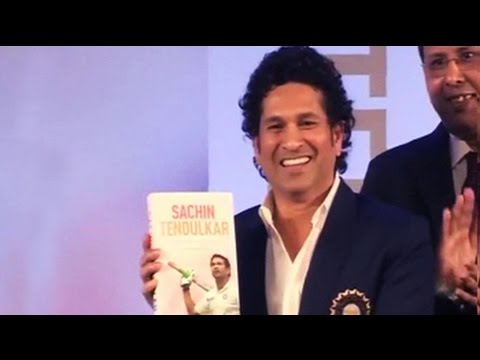 Sachin Tendulkar releases autobiography - Playing It My Way