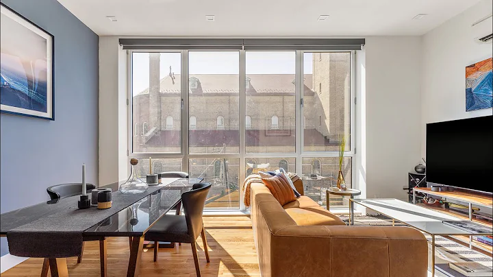 INSIDE a BEAUTIFUL Full-Floor Brooklyn Apartment |...