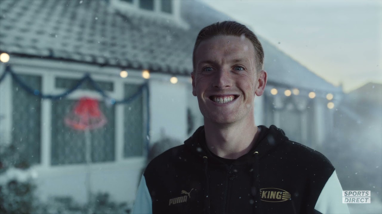 Sports Direct 2021 Christmas Advert Featuring Emma Raducanu | POPSUGAR  Entertainment UK