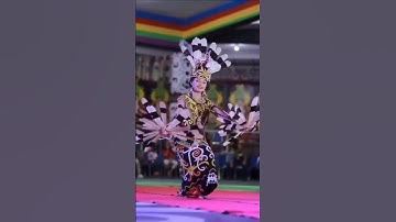 pesona kecantikan gadis Dayak kalimantan