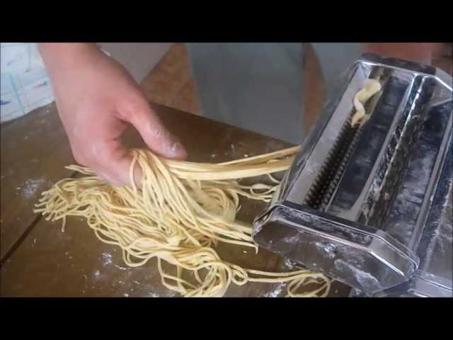 Prepara pasta fresca casera en solo 9 minutos con la máquina para hacer  pasta de Lidl