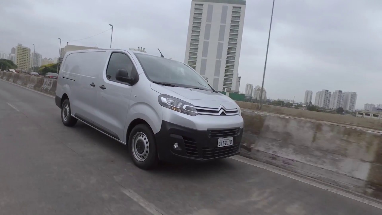 Teste: como é o Citroën Jumpy Furgão