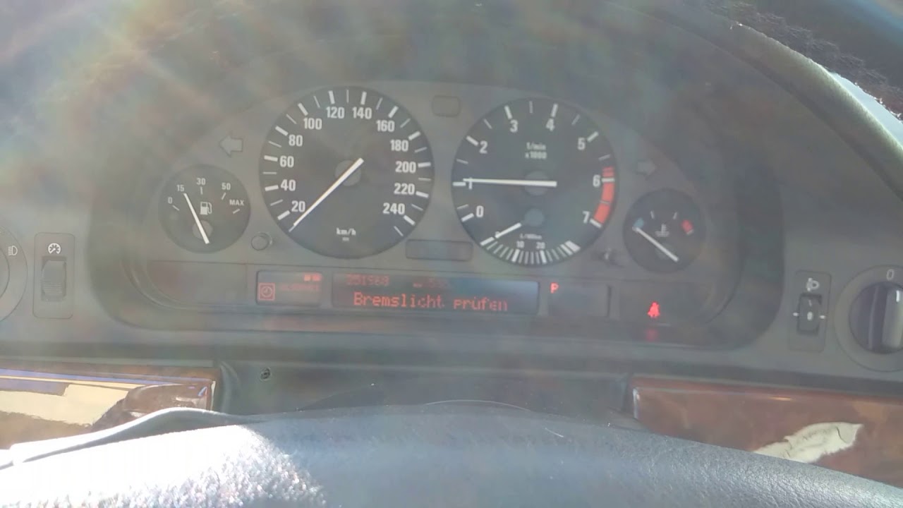 Bmw 535i V8 E39 cold start YouTube