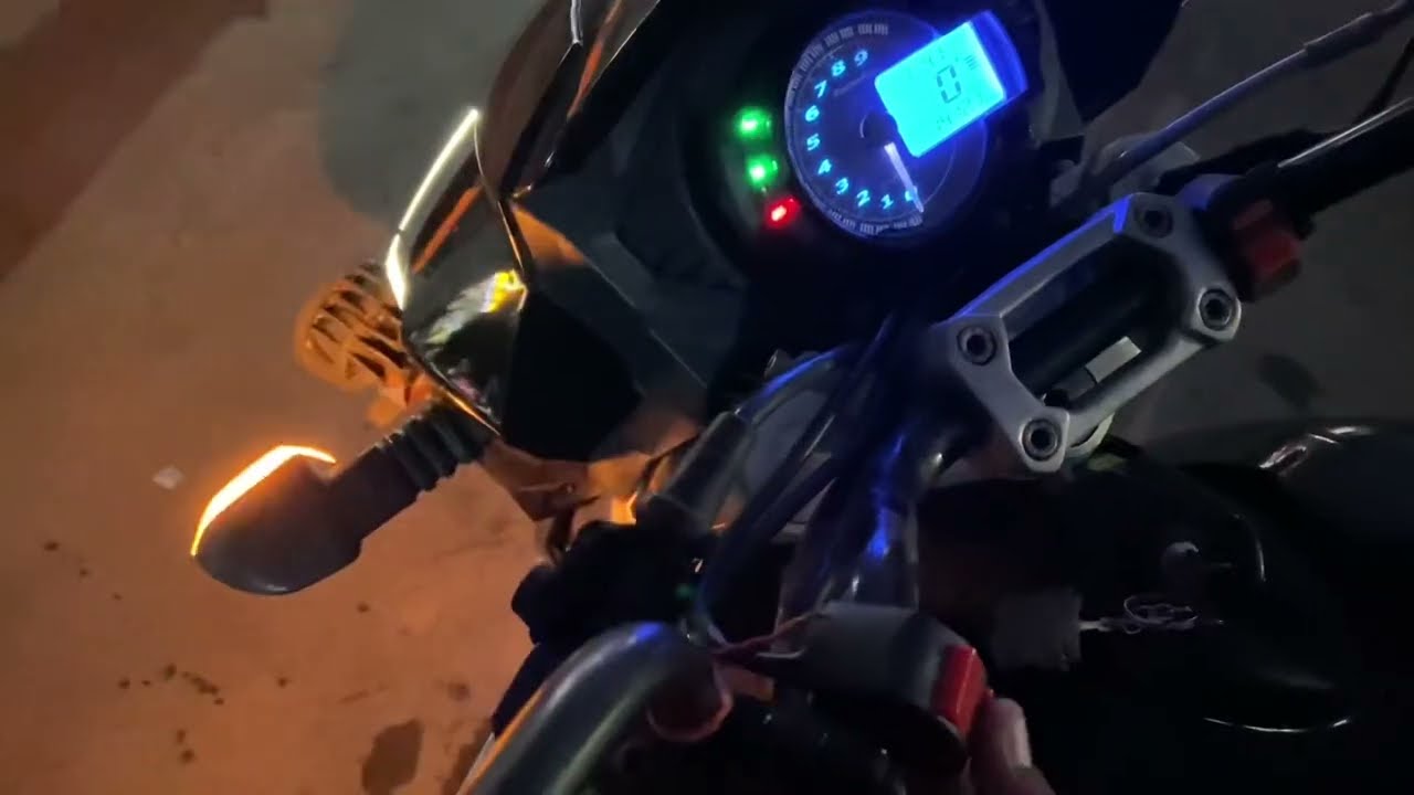 Mahindra Mojo Bs6 2022 Walkaround 