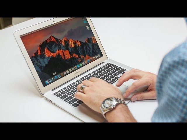 MacBook Air - Intel HD Graphics 6000 - 8GB 1600MHz