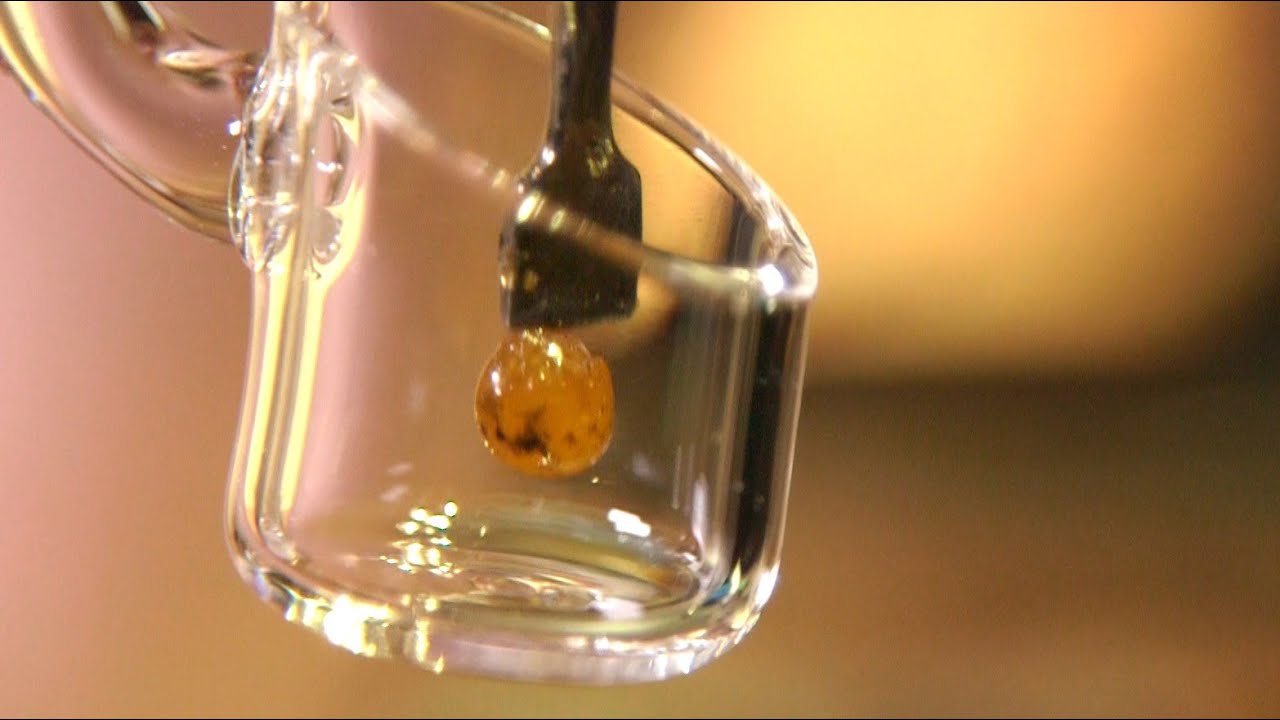 Shameless Weed Porn #16: Slow Burn