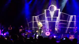 Seven Devils (Live in Sydney, 24/5/12) - Florence and the Machine