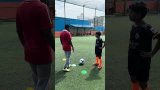 Body feint and shooting drills #kidsfootball #bodyfeint #shootingdrills #football