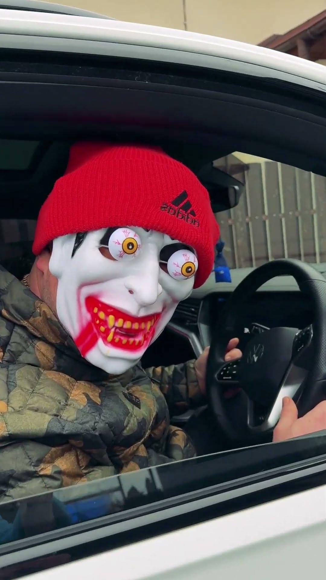 comedy: ?dad and baby get a scary surprise?❤️?