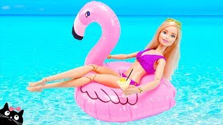 Barbie and her Sisters are on Vacation and bathe in the Beach Pool  CAT TOYS AND DOLLS