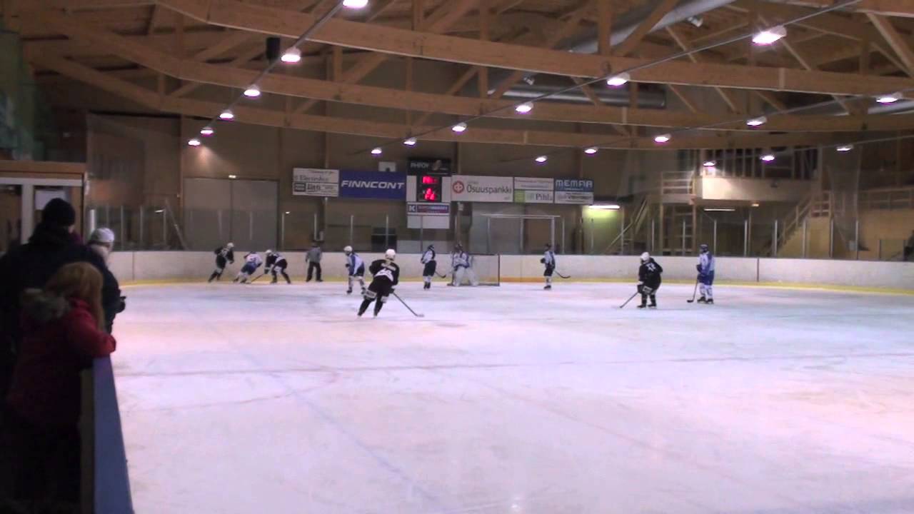 Kiekko-Karhun Iholla (Osa 5): Naisten Suomisarja