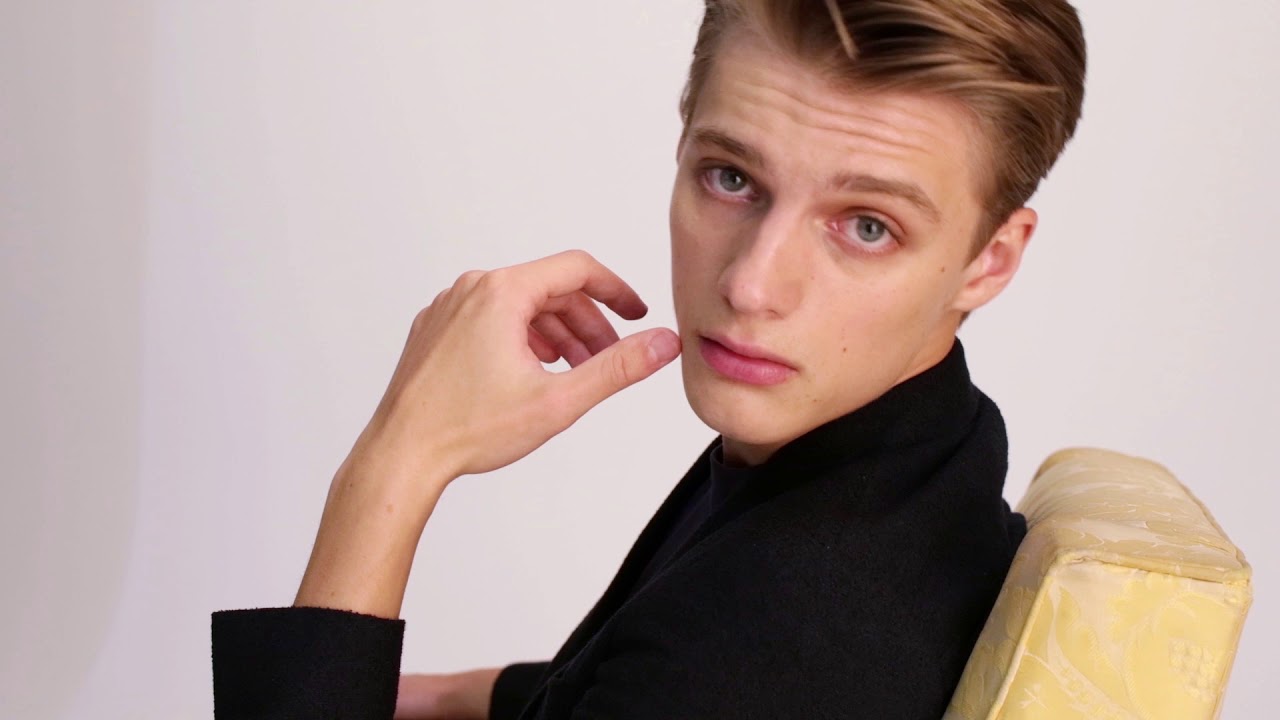 Soho Vs Mayfair: Weekend Dressing