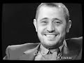 وفي بعده عني بحس اني انتهيت