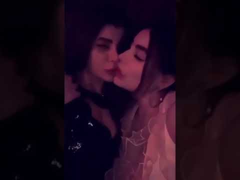 شاهد قبل الحذف و احضان بين إنجي الخوري و صحبتها