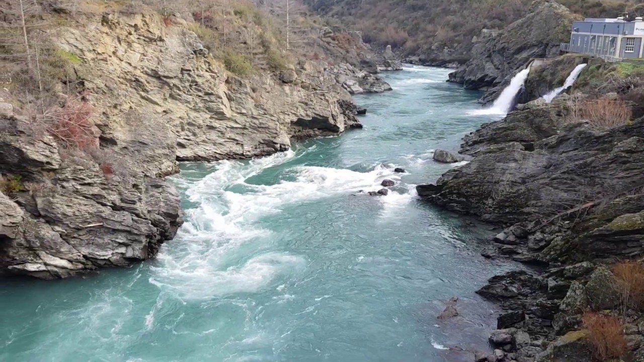WAKATIPU RIVER in Gibbston highway - 16 June 2018 | JUPAO FILMS