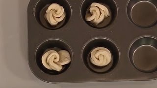 Thumbnail of the video “The Jamie Geller Show - Challah Rose Rolls | Challah Workshop Part 9”