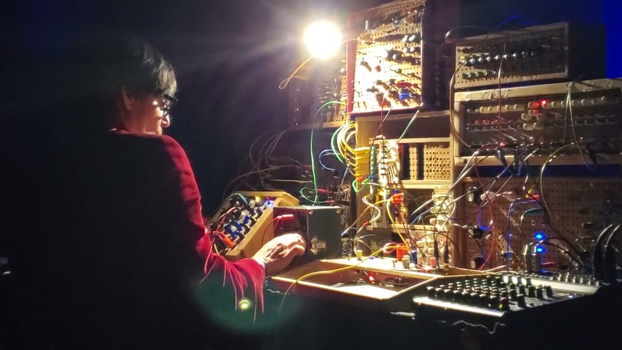 Clothilde, modular synthesis live in Lisboa