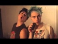 Calum Hood lip singing Stacy's mom ft. Michael Clifford