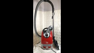 MIELE Cat And Dog TT5000 Vacuum Cleaner 300 2200 Watts Model S5261