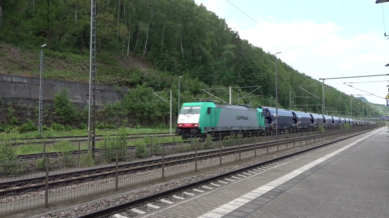 2024 - DE / CZ - Captrain 186 Traxx loco with a grain train, in Bad Schandau (Elbe valley)