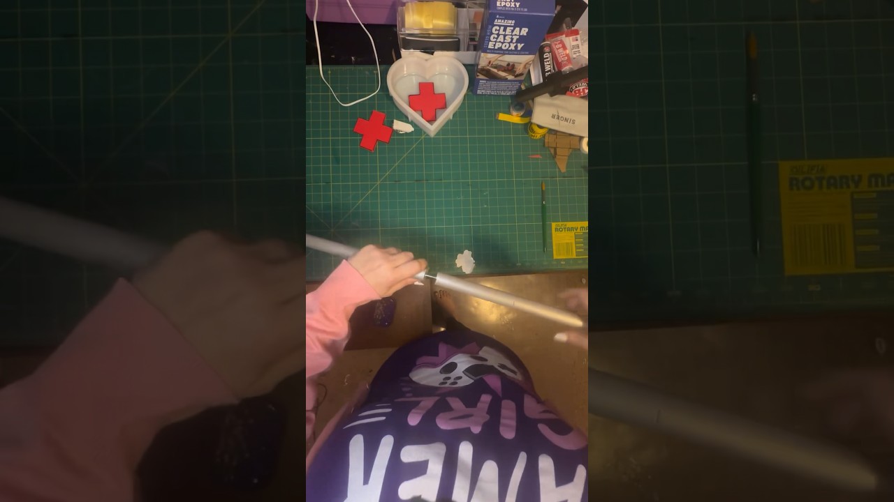 Making a magic staff! #cosplay #diycosplay #craft #pokemon #diy #pokemon #anime #cosplaygirl