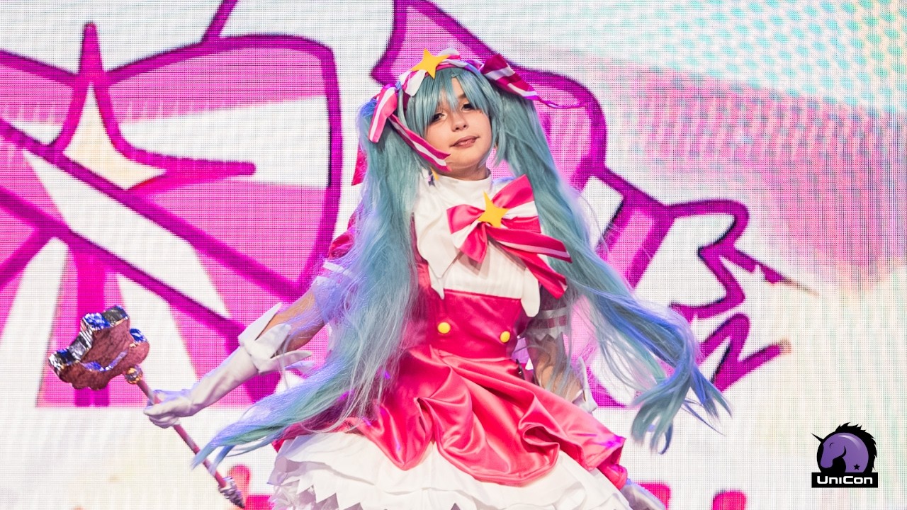 "Retry Now" Hatsune Miku Vocaloid Cosplay Dance