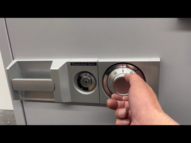 ダイヤセーフ 業務用 ダイヤル式金庫の操作 - YouTube
