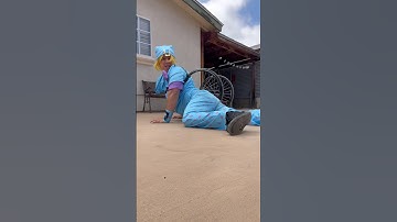 Jojo Posing as Johnny Joestar ♿️🍑😏