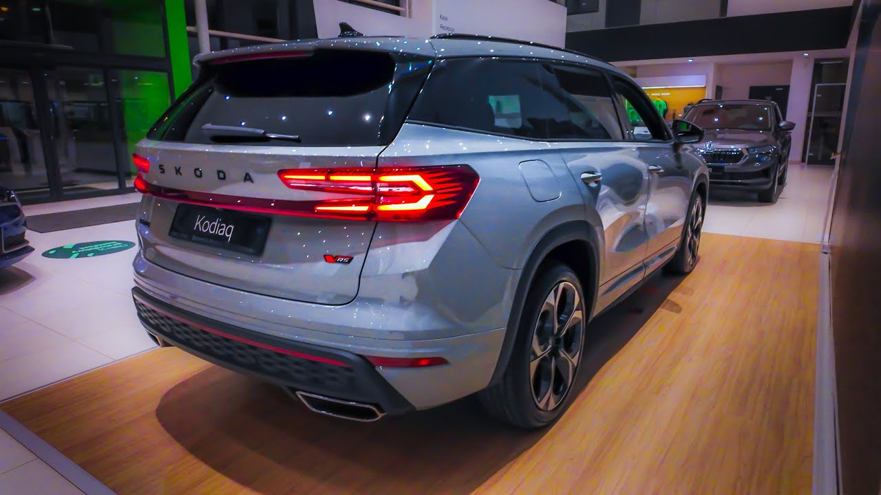 2025 Skoda Kodiaq RS 265 KM 4x4 / Szary Steel Niemetalizowany / Design RS Suedia Lounge