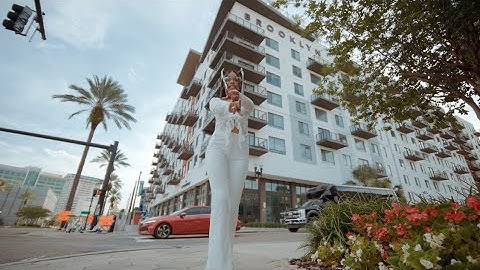 Keya - Living Life [Official Music Video]