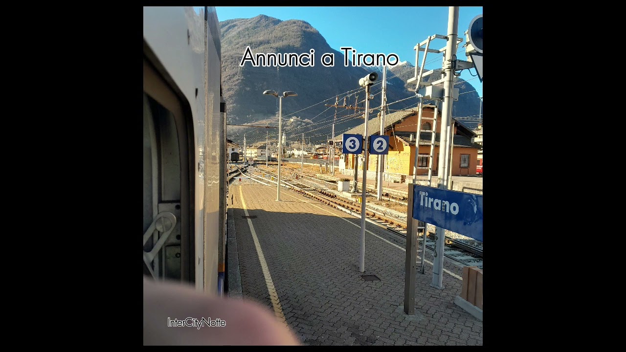 Annunci a Tirano (anche in Inglese)