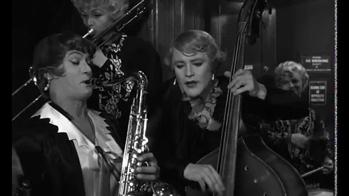Marilyn Monroe: Running Wild - Some like It Hot (B...