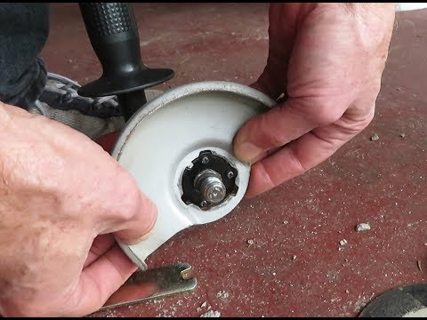 How to Remove the Guard from an Angle Grinder: Black and Decker and More